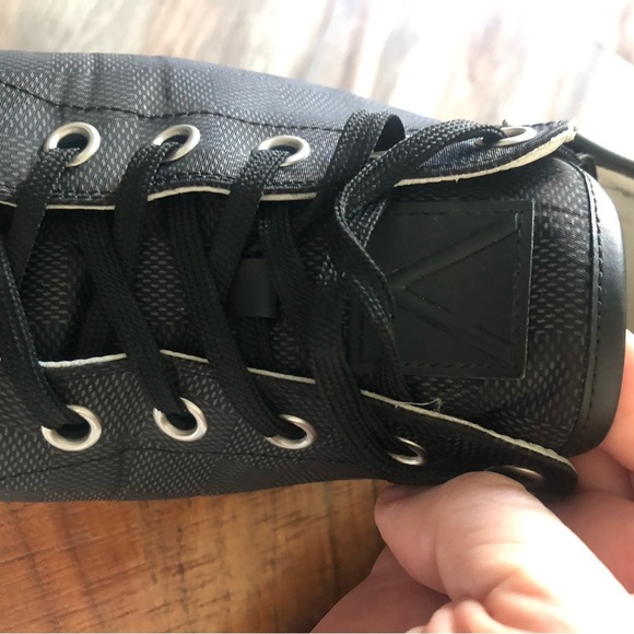 Louis Vuitton Men’s Damier Grahite Sneakers 🖤 - Picture 5 of 10
